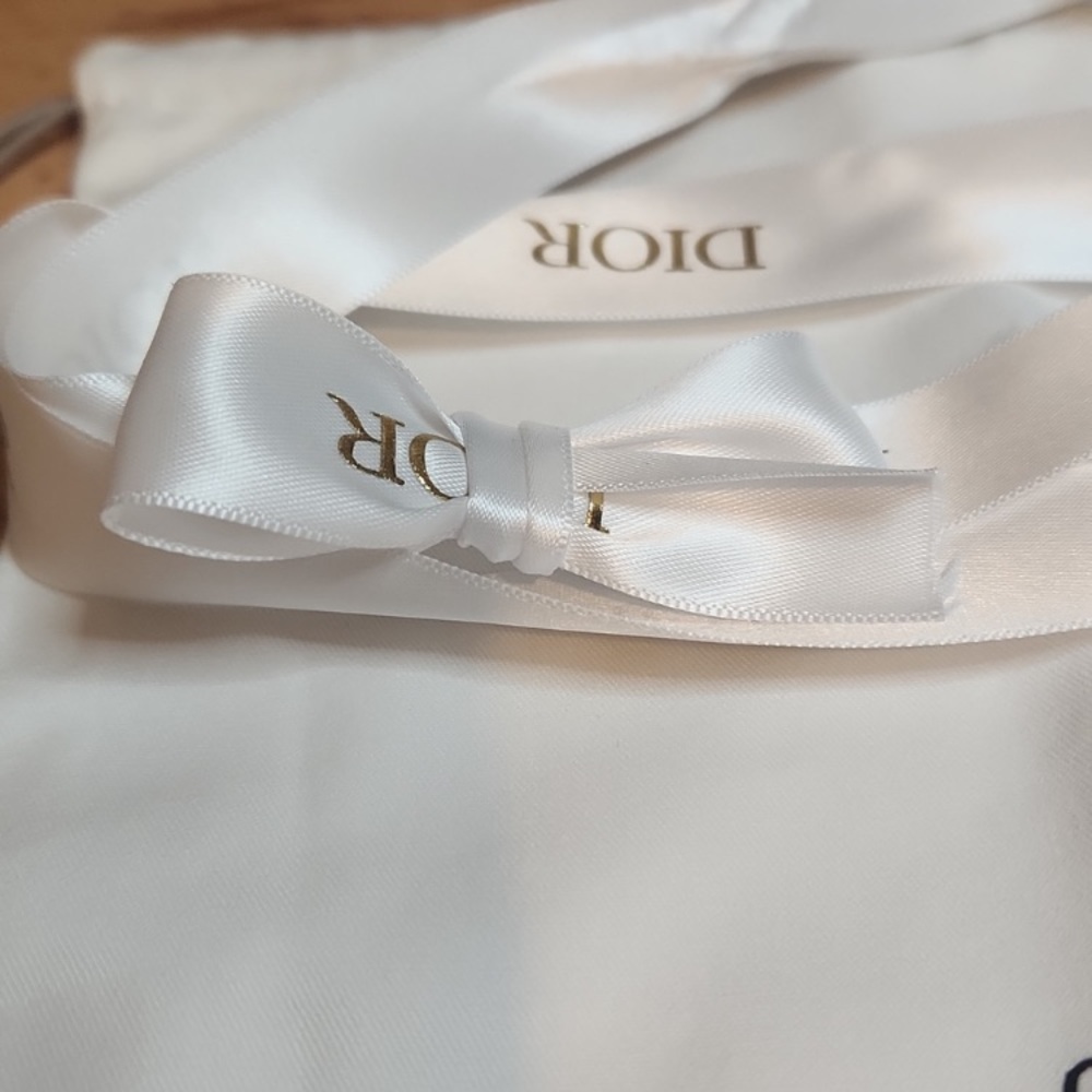 Christian Dior String Bag & Ribbon - Picture 6 of 8